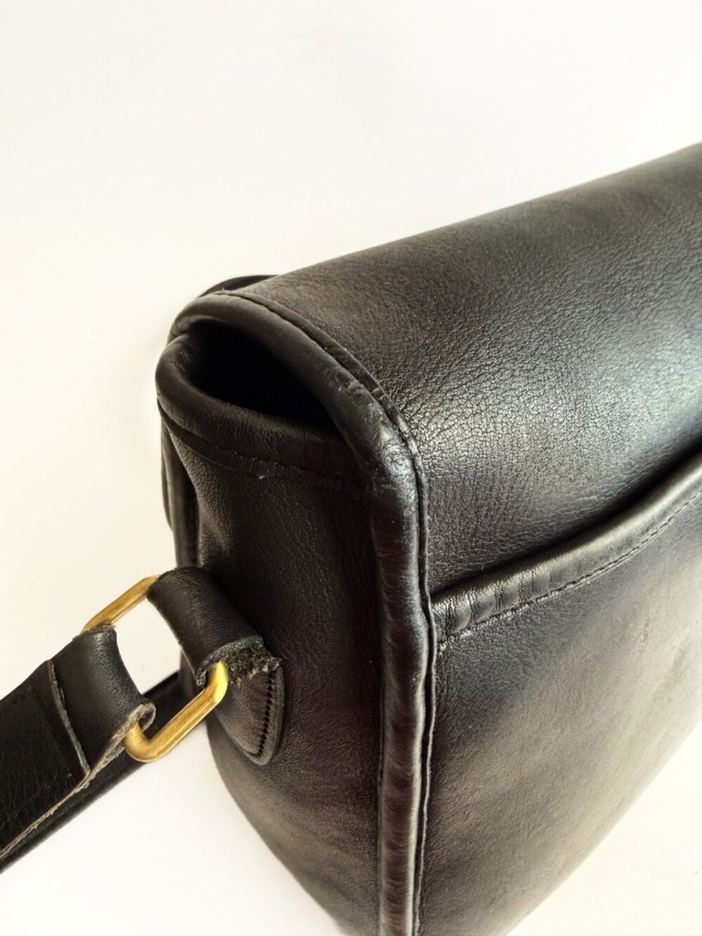 Vintage Coach 9790 City Bag Black Leather USA Crossbody 1994 - Picture 16 of 16